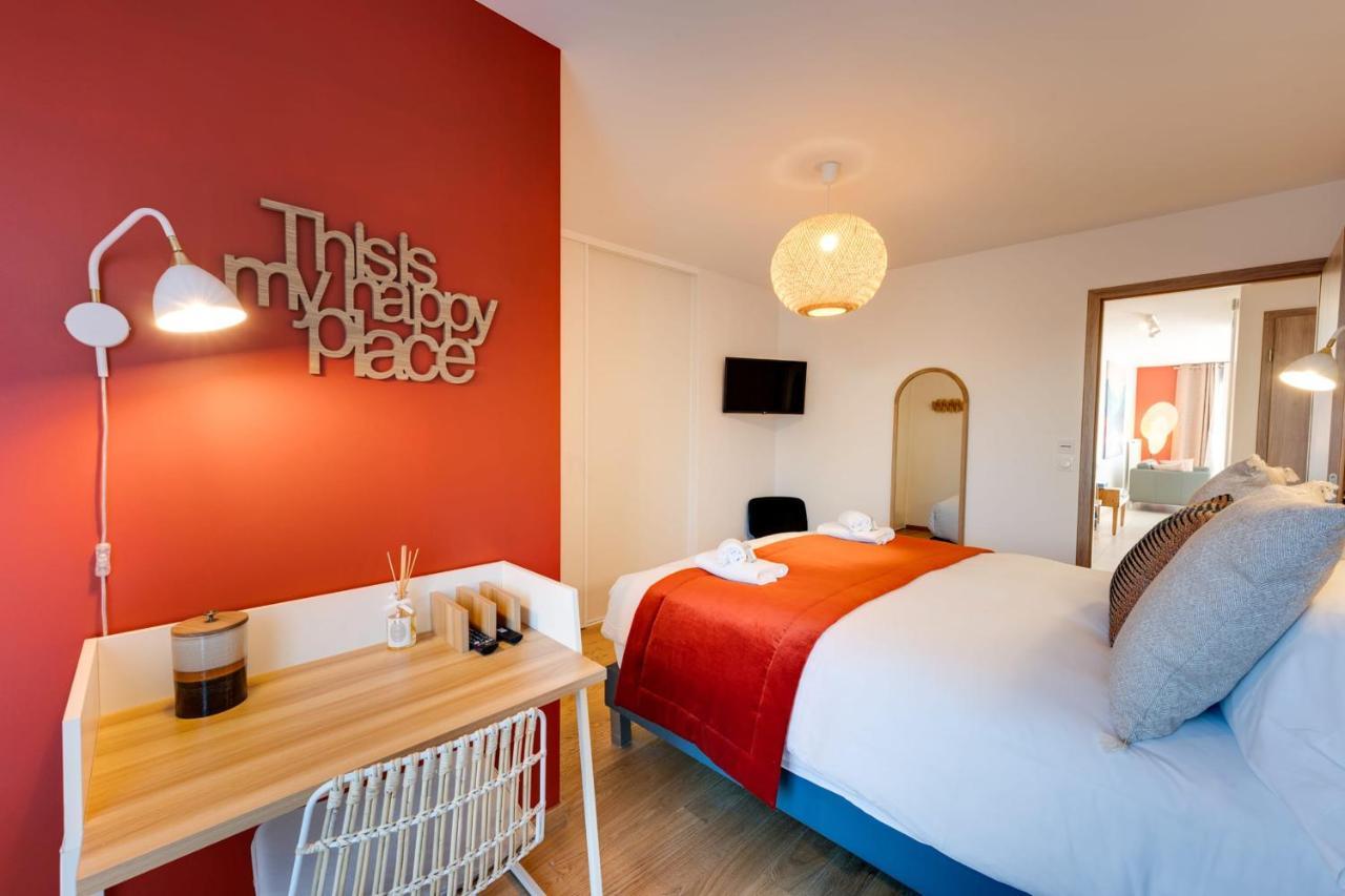 Le Reposoir - New 2 Bedroom Apartment With Terrace & Garage アヌシー エクステリア 写真